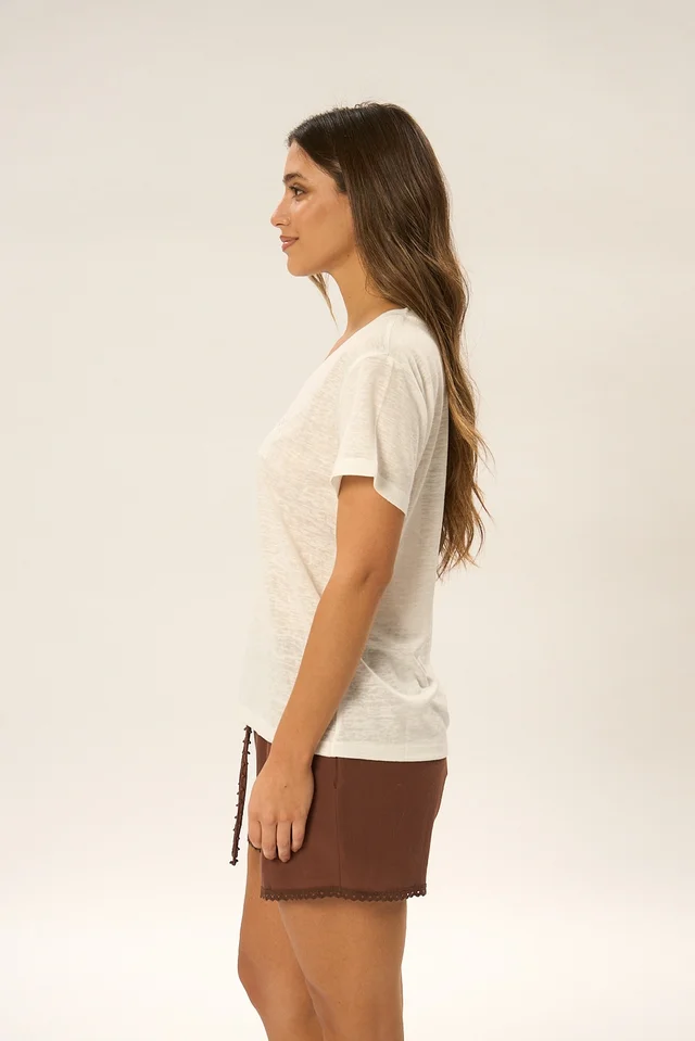 Remera Samara